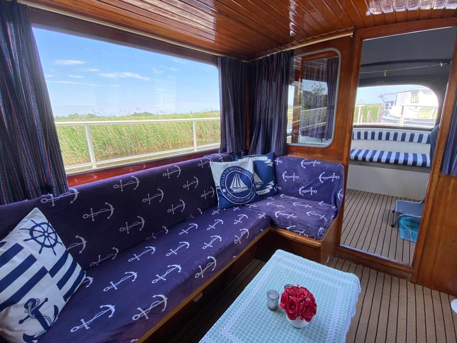 Boat Stoer - Inclusief Sloep Hotel Jutrijp Exterior photo